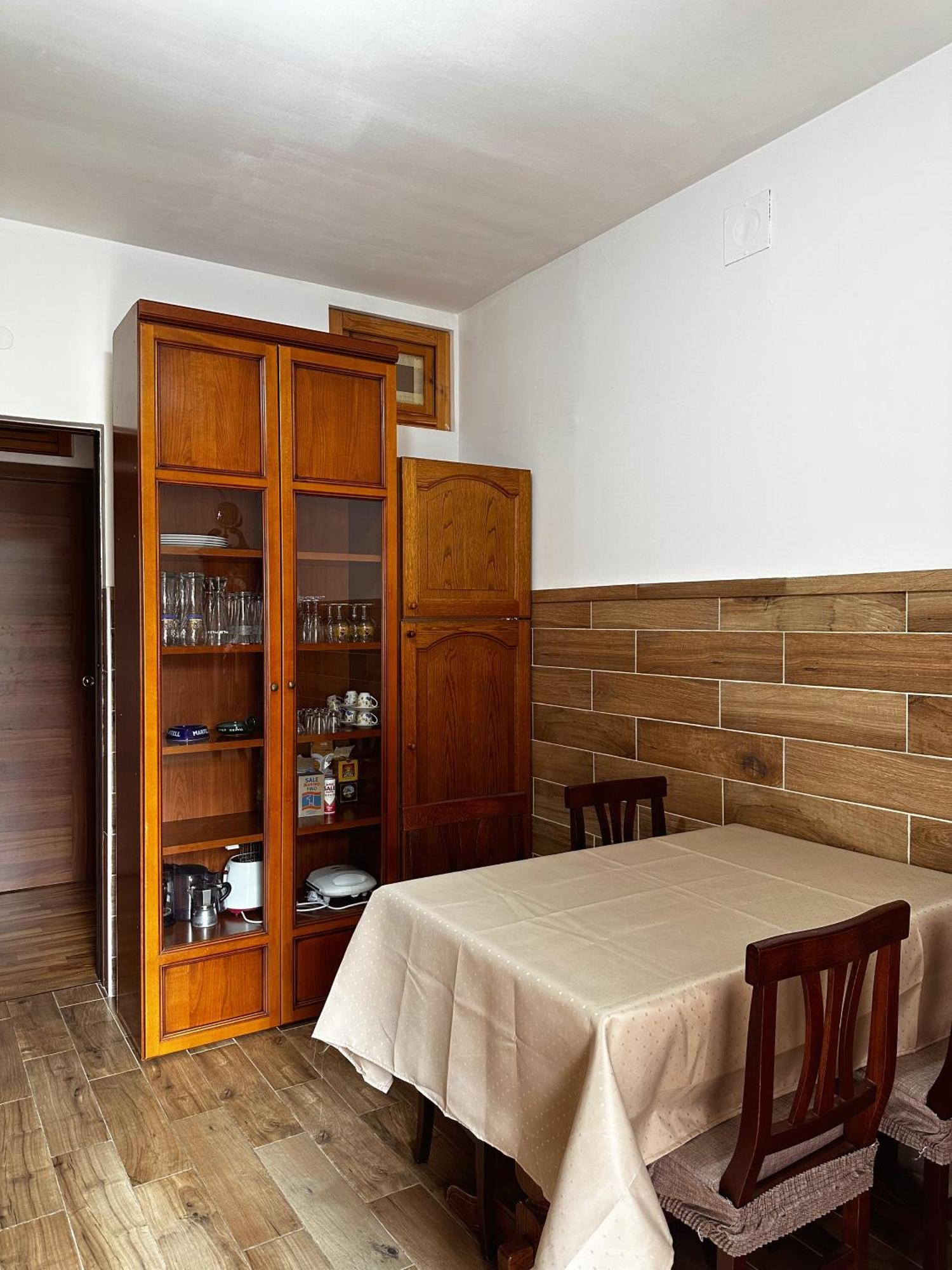 Rivabliss Apartment ภายนอก รูปภาพ