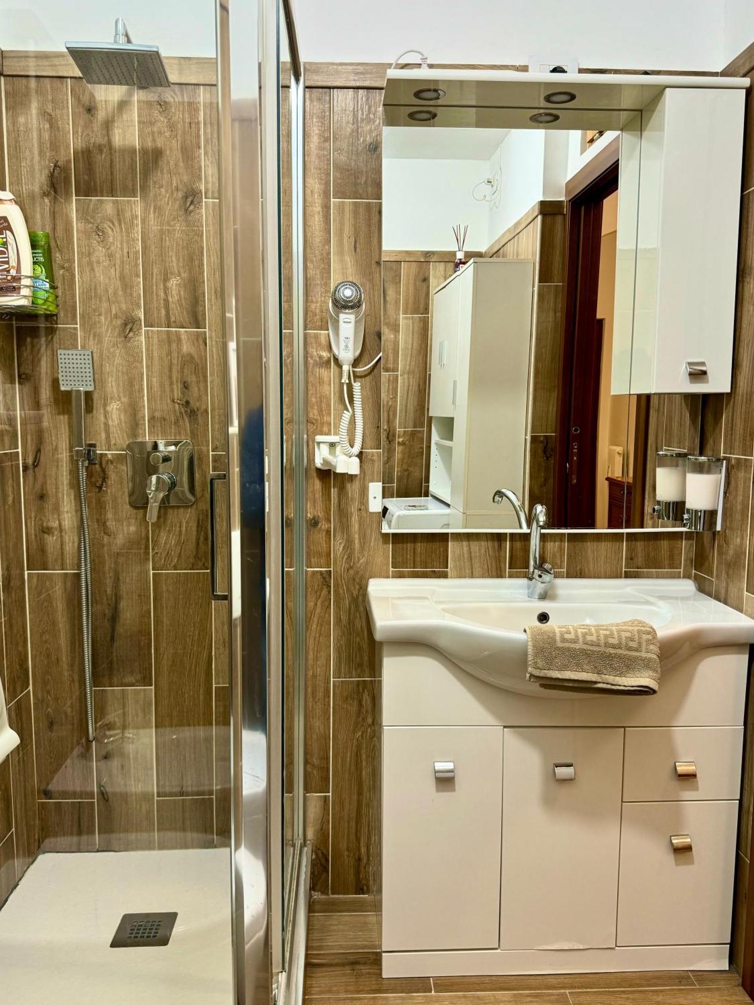 Rivabliss Apartment ภายนอก รูปภาพ